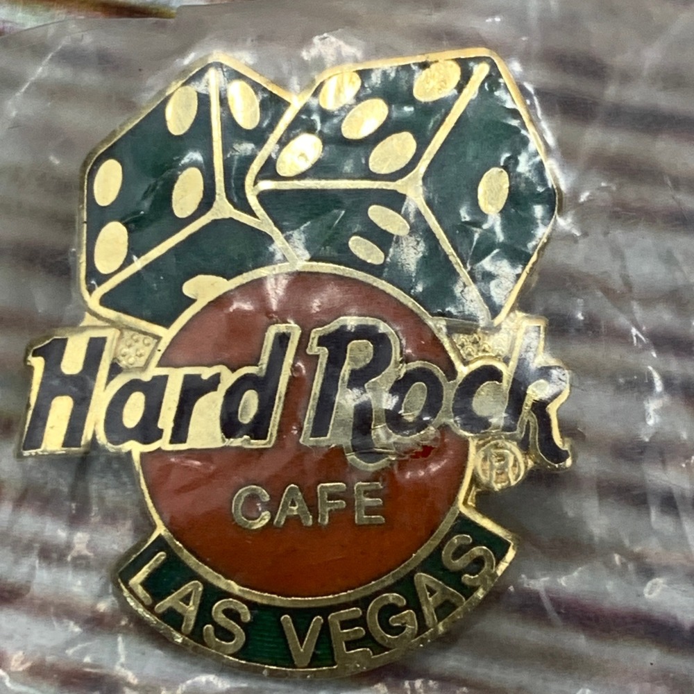 Hard Rock‎ Cafe Las Vegas Dice Pin Gold Tone Collectible Souvenir